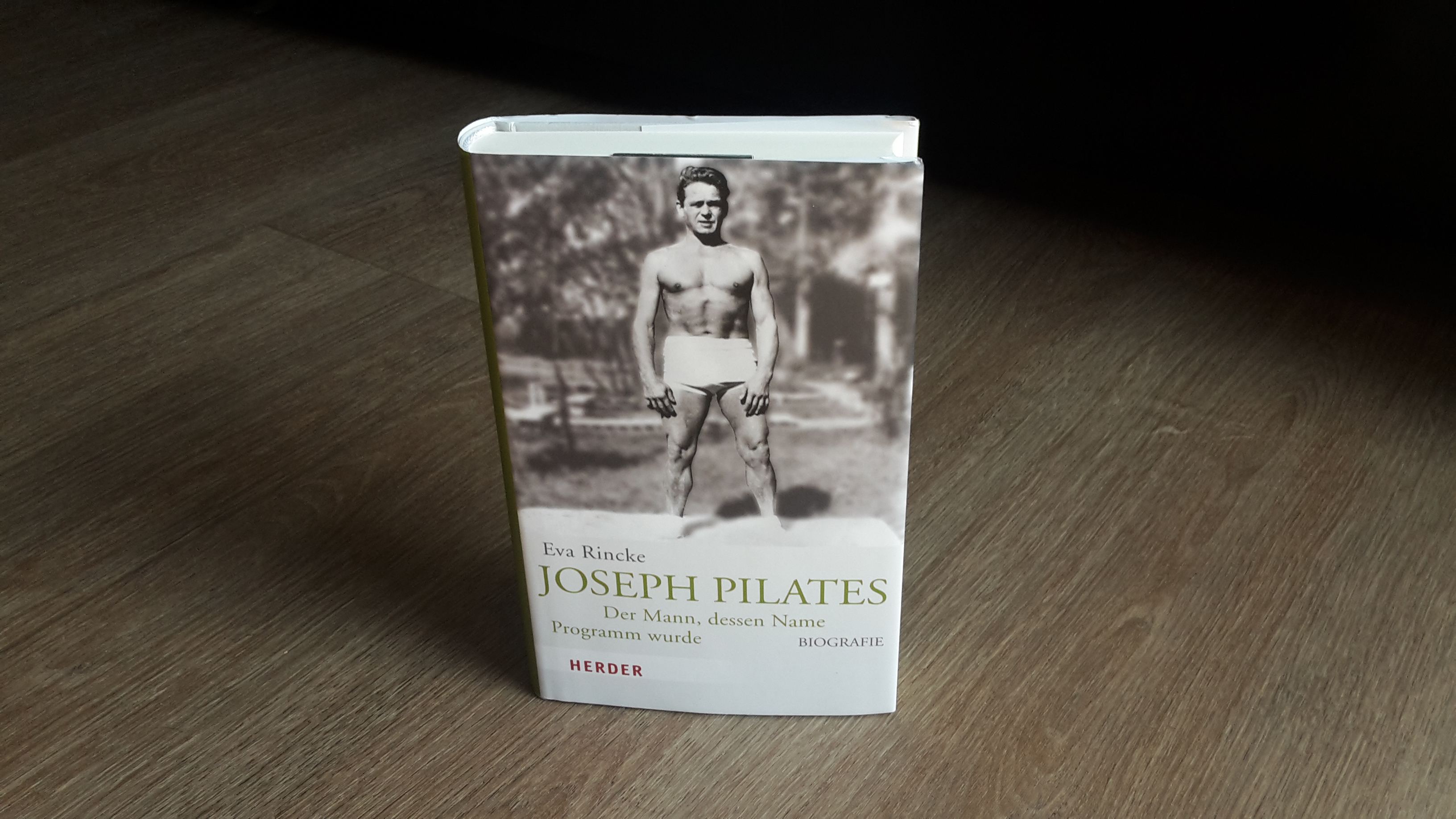 Introducing Joseph Pilates Der Mann Hinter Der Methode - 
